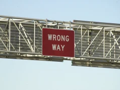 „Wrong Way Driving Challenge” zabija nastolatków i przypadkowe osoby