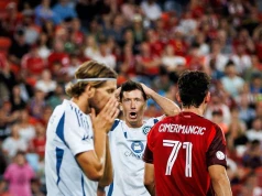 Trener Lewandowskiego żałuje straty punktów. „Powinniśmy to wygrać”
