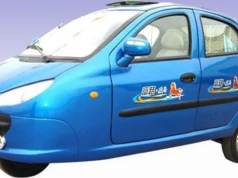 Tak wygląda Peugeot 206 na LSD. W Chinach zobaczysz go na trzeźwo