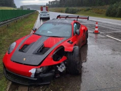 Porsche rozbite na autostradzie A2. Samochód na tor, ponad 500 KM