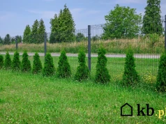 Jak zamocować słupek bez kopania i betonowania? Wystarczy odpowiedni element