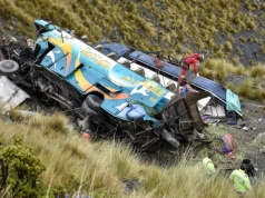 Autobus z dziećmi runął do wąwozu. Tragedia w Afryce