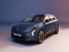 Renault Scenic odświeżony. Zasięg do 640 kilometrów, szybsze ładowanie i nowa tańsza bateria