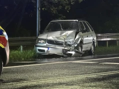 Miał ponad trzy promile, nie zauważył oczekującego na zielone światło auta. Dwie osoby w szpitalu