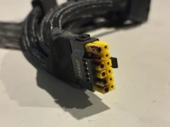 DLSS 5 spalił GeForce RTX 5090? Wtyczka dosłownie stopiła się w karcie