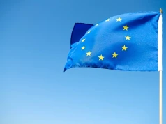 Europejska gospodarka lekko hamuje. Budownictwo i usługi ciągną aktywność w dół