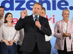 Kaczyński i Czarnek z nowymi propozycjami. Zaprezentowali "Przebudzenie. Program dla…