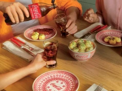 Coca-Cola rozdaje ceramikę z Bolesławca. Do zdobycia 100 tys. nagród