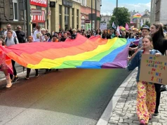 VIII Marsz Równości w Opolu. „Róbmy miłość, a nie wojnę”