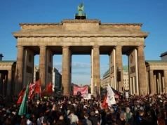 Wyszli na ulice po zwycięstwie AfD w Saksonii-Anhalcie. Protest w Berlinie