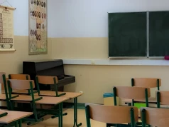 Co z państwowym eDziennikiem? Rok szkolny ruszył, polityczny spór trwa