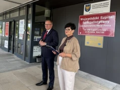 Posłowie PiS Lidia Burzyńska i Andrzej Gawron interweniują w sprawie szpitala na Parkitce. Pytają o finanse, SOR i politykę kadrową