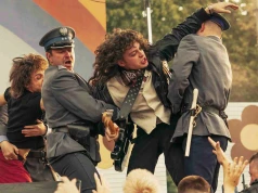 Film „Mniej obcy” o Borysewiczu. Netflix zdradza datę premiery
