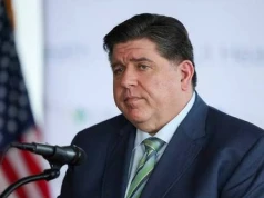 Za pierwszej kadencji gubernatora JB Pritzkera z Illinois wyprowadziło się prawie 275 tysięcy ludzi