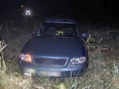 Uciekał przed policją, bo miał wiele do ukrycia. Pościg skończył się na polu.