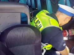 Kontrole ujawniają nieprawidłowości. Gimbusy pod lupą łomżyńskiej policji