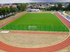 Krzysztof Binaś pyta o koszty stadionu i promocję gminy. Burmistrz Ciechanowca podał kwoty
