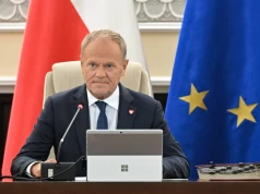 Reporterka TV Republika w pogoni za Tuskiem. W końcu jej odpowiedział