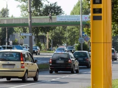 Kierowcy robią to zaraz za fotoradarem. Nie wiedzą, że kontrola może trwać dalej