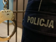 Policjanci przerwali mu drzemkę. Ukrywał się od kilku miesięcy, wpadł po awanturze domowej