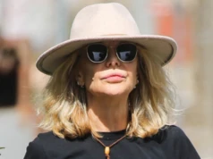 64-letnia Meg Ryan pokazała idealny zestaw na wrzesień. Wygodnie i z klasą