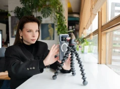 Paulina Mikuła: „Mnie przystoi wszystko, bo jestem influencerką”. O wolności, języku i byciu ekspertką