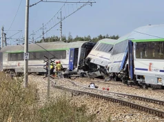 PILNE: Pociąg relacji Lublin – Szczecin zderzył się z betoniarką. Jedna osoba nie żyje