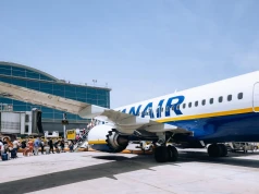 Ryanair zmniejsza liczbę zimowych lotów i podnosi ceny biletów