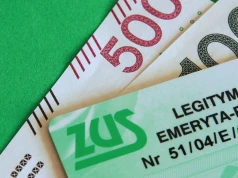 Legitymacja emeryta i rencisty to nie tylko zniżki. Te 3 szczególne przywileje mogą zaskoczyć
