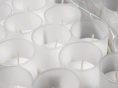 Znicze już pod lupą klientów. Te wkłady sprzedają się najlepiej w ALDI