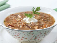 Szlachecka zupa grzybowa. Gęsta i aromatyczna, nie potrzeba drugiego dania
