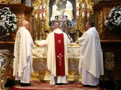 Kalisz: Jezuici pokłonili się św. Józefowi