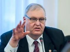 Bogdan Święczkowski chce ponad 78 mln zł. Gra o TK nabiera rozpędu