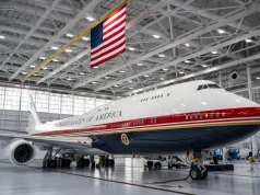 Amerykanie zamawiają symulator samolotu Boeing 747-8i