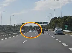 Jak jedno zepsute auto wywołuje lawinę problemów? Nagrania z kolizji na S-52