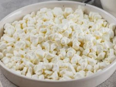 To najlepsze serki wiejskie. Dietetyk polecił nam konkretne produkty
