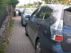 Os. Mazurskie. Kierowcy łamali przepisy, a strażnicy miejscy nie reagowali? Czytelnik oburzony postawą służb