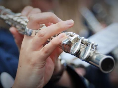 Zielona Góra. Kobieto, oddaj znaleziony instrument
