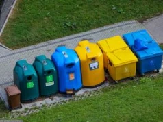 11 kolorów śmietników. O co chodzi w unijnym rozporządzeniu?