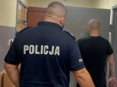 Agresywny Ukrainiec zaczepiał nastolatków i pluł na policjantów