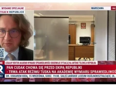 Za Żurkiem stoi „sowiecka jaczejka”?