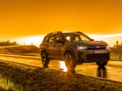 Dacia mocno zwolniła w sierpniu. Z fabryki w Mioveni wyjechało tylko 3.741 samochodów