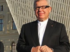 Wychował się w Łodzi, zdobył wielki świat. Teraz dostał "Nobla sztuki" w dziedzinie architektury