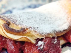 Ewa Wachowicz: Omlet z rosterem śliwkowym