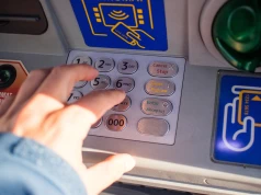 Będzie grzywna za kaptur przy bankomacie?