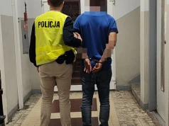 32-latek z powiatu legnickiego chciał okraść seniorkę z Wielunia. Podszywał się pod policjanta