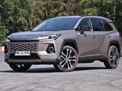 Toyota RAV4 najbezpieczniejszym SUV-em w Polsce. Wyniki nie pozostawiają wątpliwości