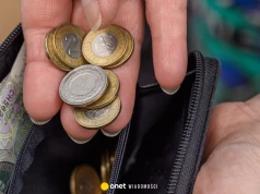 Seniorzy mają czas do 25 września. Po tym terminie grożą im kary