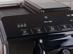 Ekspres Bosch z mlecznymi kawami bardzo potaniał. Z 1499 zł do 899