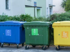 Mniej butelek w śmieciach, a rachunki bez zmian? Jest pomysł na nowe opłaty